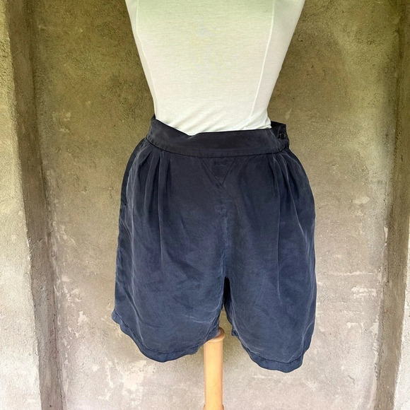 Clio Pants - Clio Vintage 100% silk  shorts